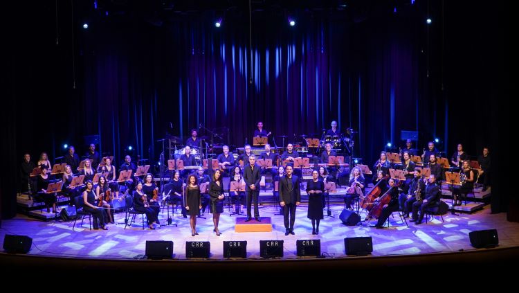 İBB KENT ORKESTRASI - UNUTULMAZ ARANJMANLAR VE TÜRKÇE 90'LAR