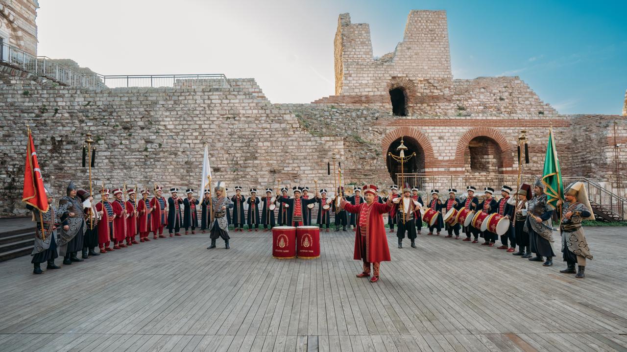 İBB MEHTERANI "MEHTERLE ZEYBEKLER"